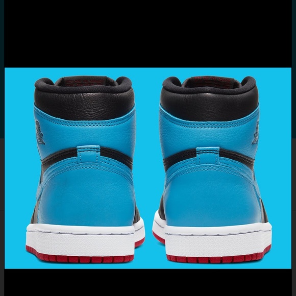 WMNS AIR JORDAN 1 HIGH OG 'UNC TO CHICAGO'. - Picture 4 of 13